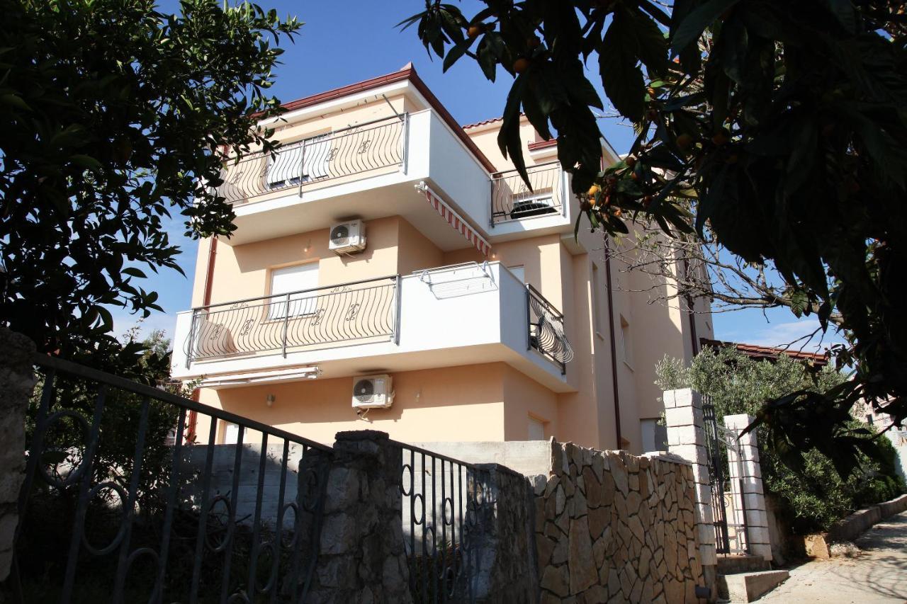 Apartmani Petra Трогир Экстерьер фото