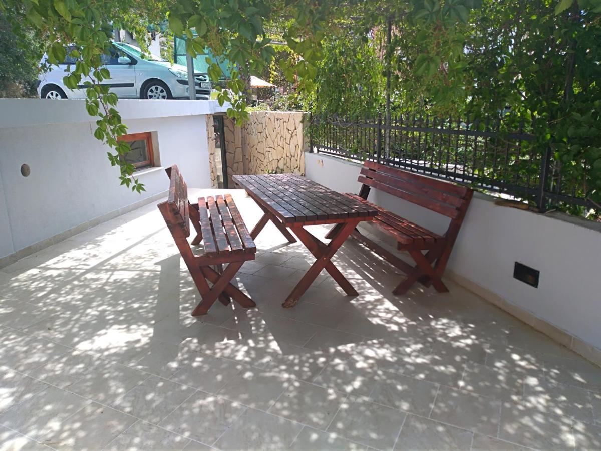 Apartmani Petra Трогир Экстерьер фото