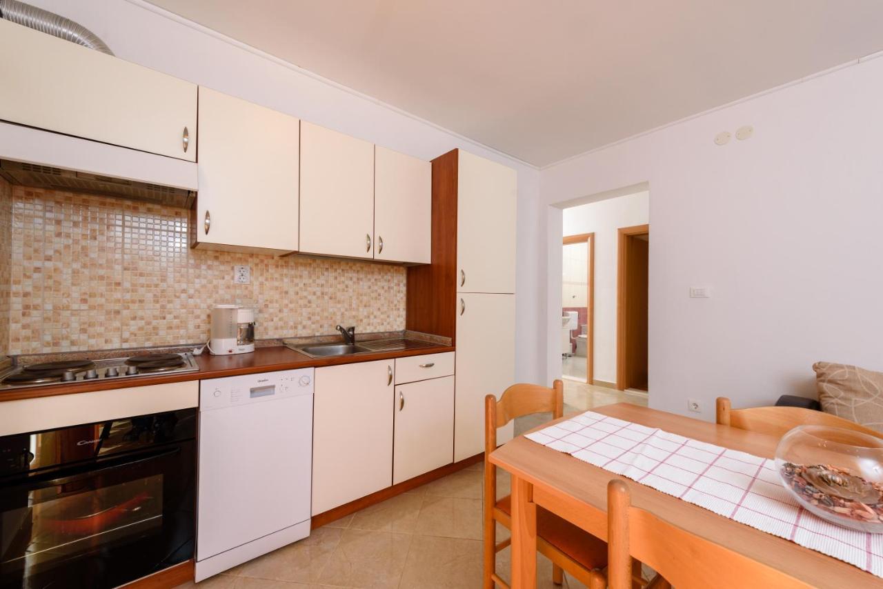 Apartmani Petra Трогир Экстерьер фото