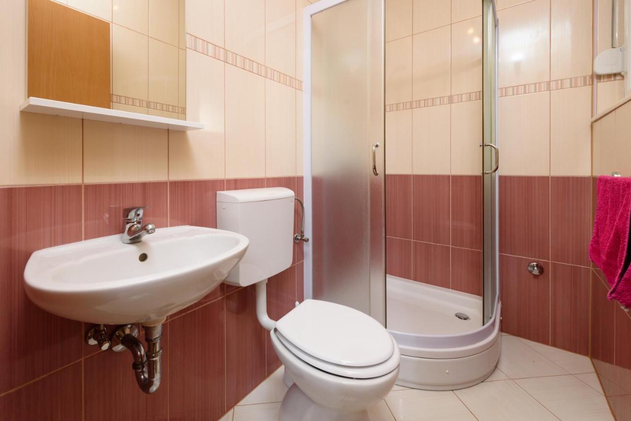 Apartmani Petra Трогир Экстерьер фото